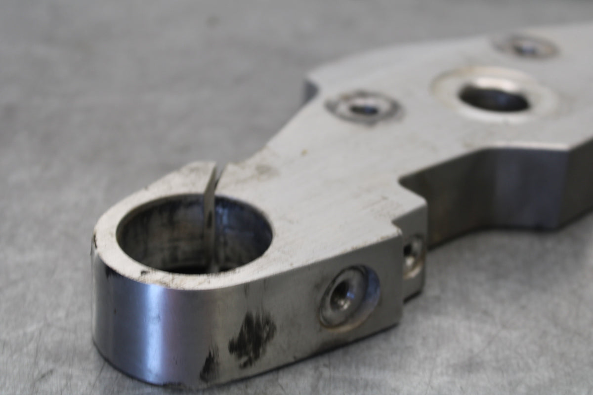 98-03 KAWASAKI VULCAN 1500L FORKS UPPER TRIPLE TREE CLAMP BB678