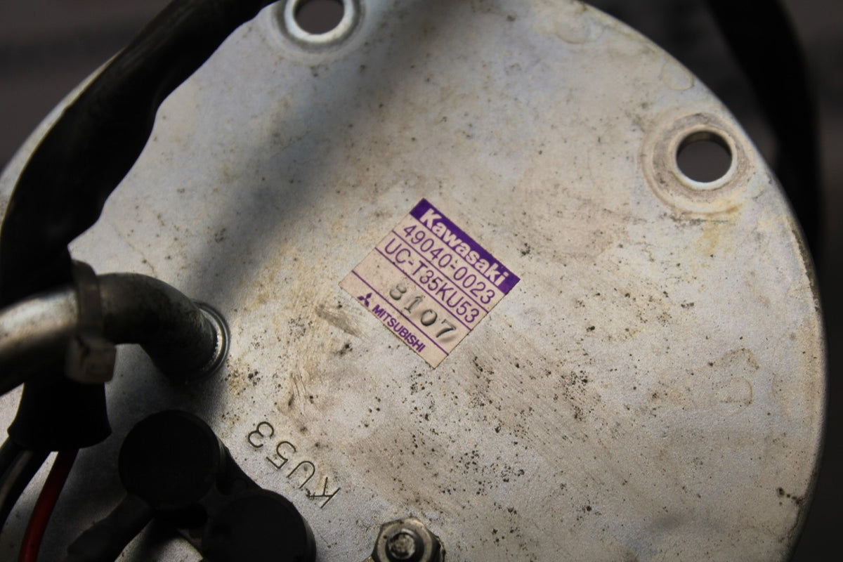 07-08 KAWASAKI NINJA ZX6R FUEL PUMP GAS PETROL SENDER UNIT 49040-0023 BB203