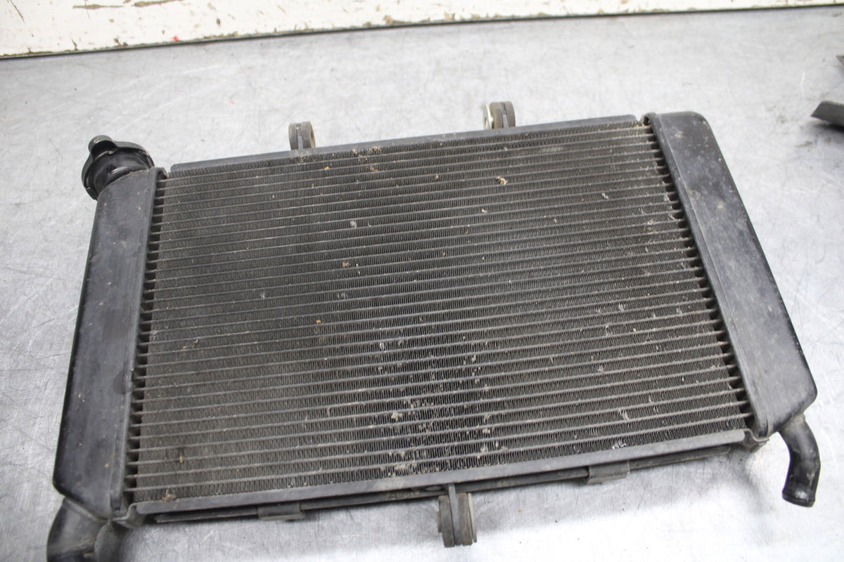 09-15 YAMAHA FZ6R ENGINE RADIATOR MOTOR COOLING RADIATER 20S-12461-01-00 BB719