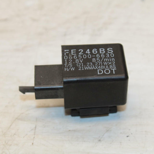 16-21 YAMAHA XSR900 TURN SIGNAL BLINKER RELAY FLASHER SWITCH BB362