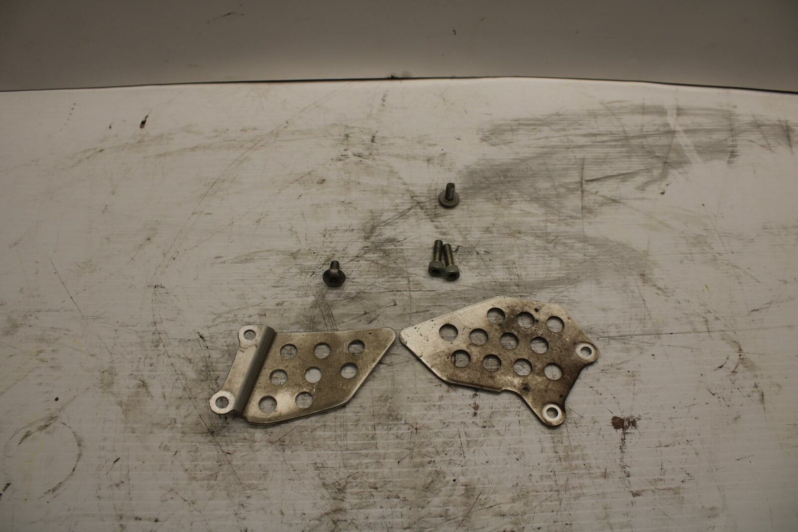 03-04 HONDA CBR600RR  REARSET REAR SET HEEL GUARD COVER  BB253