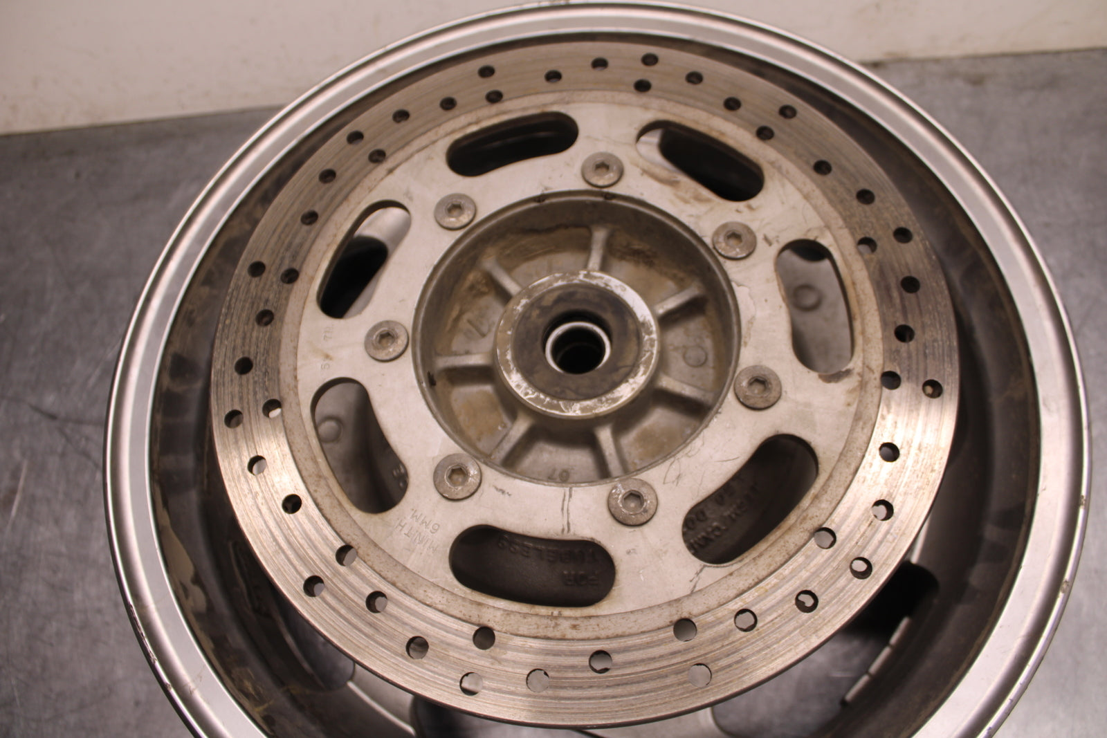 03-08 KAWASAKI VULCAN 1600 REAR WHEEL BACK RIM BB754