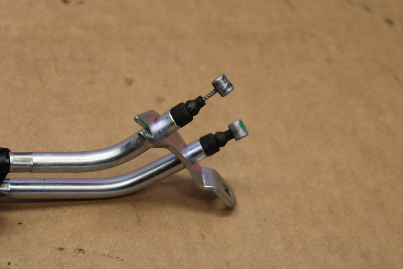 19-21 YAMAHA YZF R3 THROTTLE CABLES LINES BB378