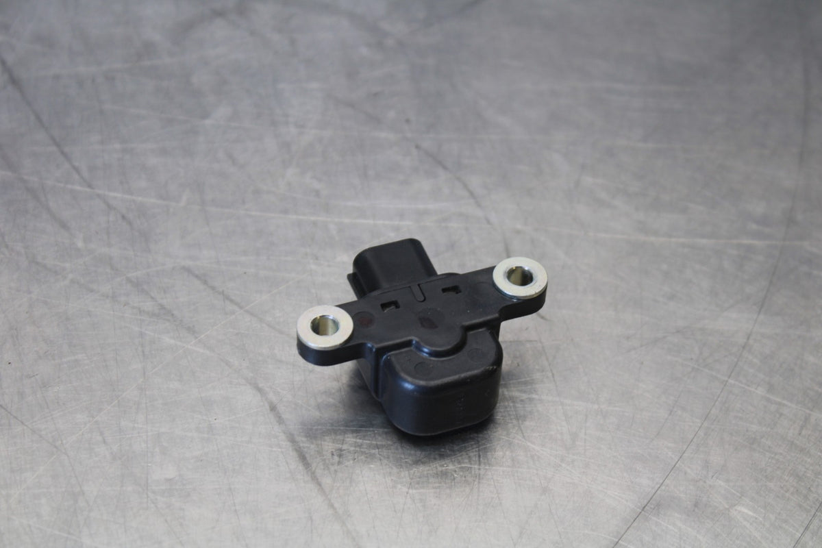 24-25 KAWASAKI NINJA 500 ABS TIP OVER BANK ANGLE CRASH SENSOR SWITCH  BB899