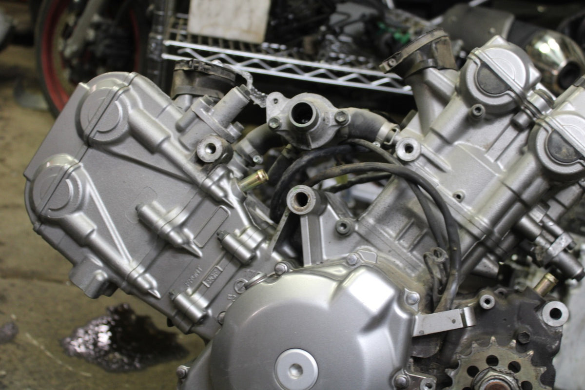 06 SUZUKI SV650S ENGINE MOTOR BB783