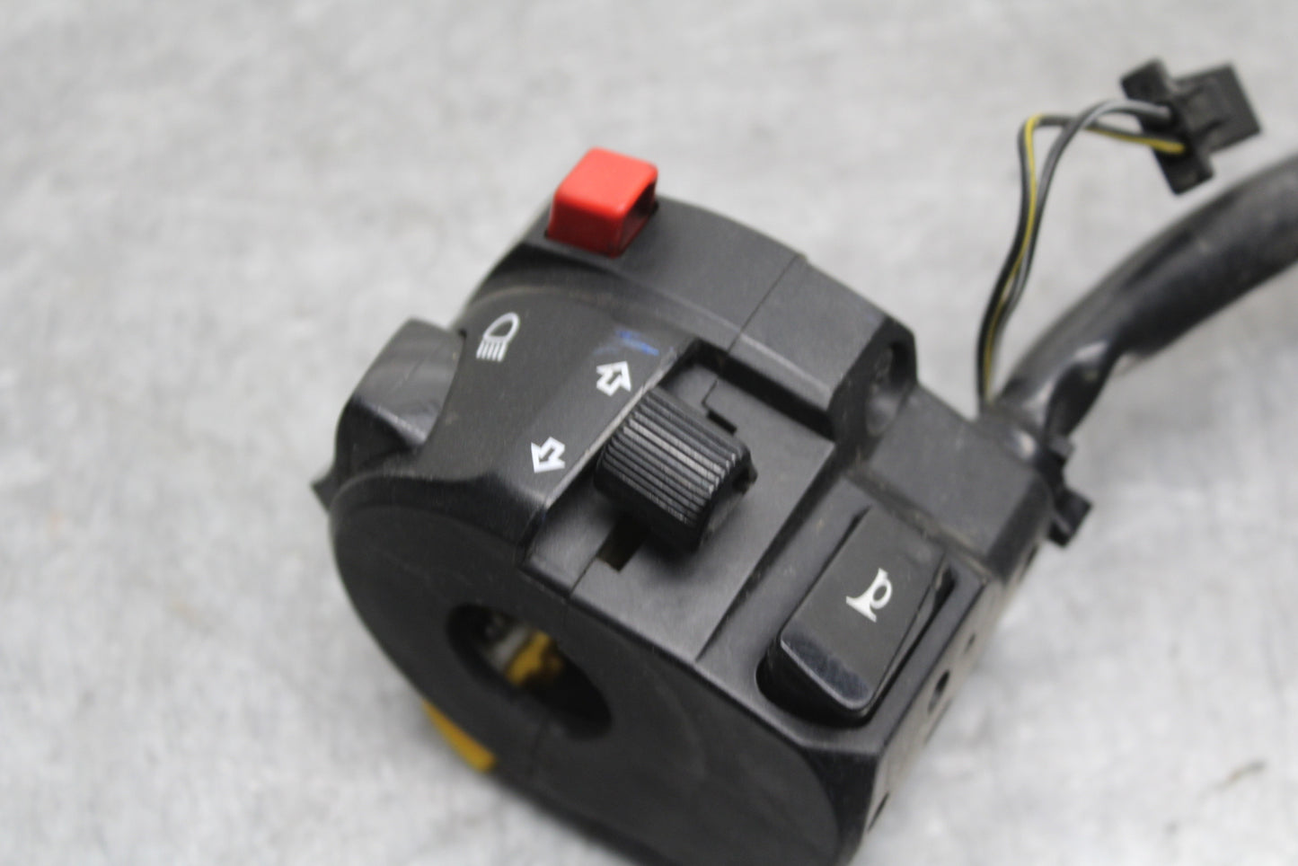 06-07 SUZUKI GSXR750 LEFT CLIP ON HANDLE HORN SIGNALS SWITCH SWITCHES BB670