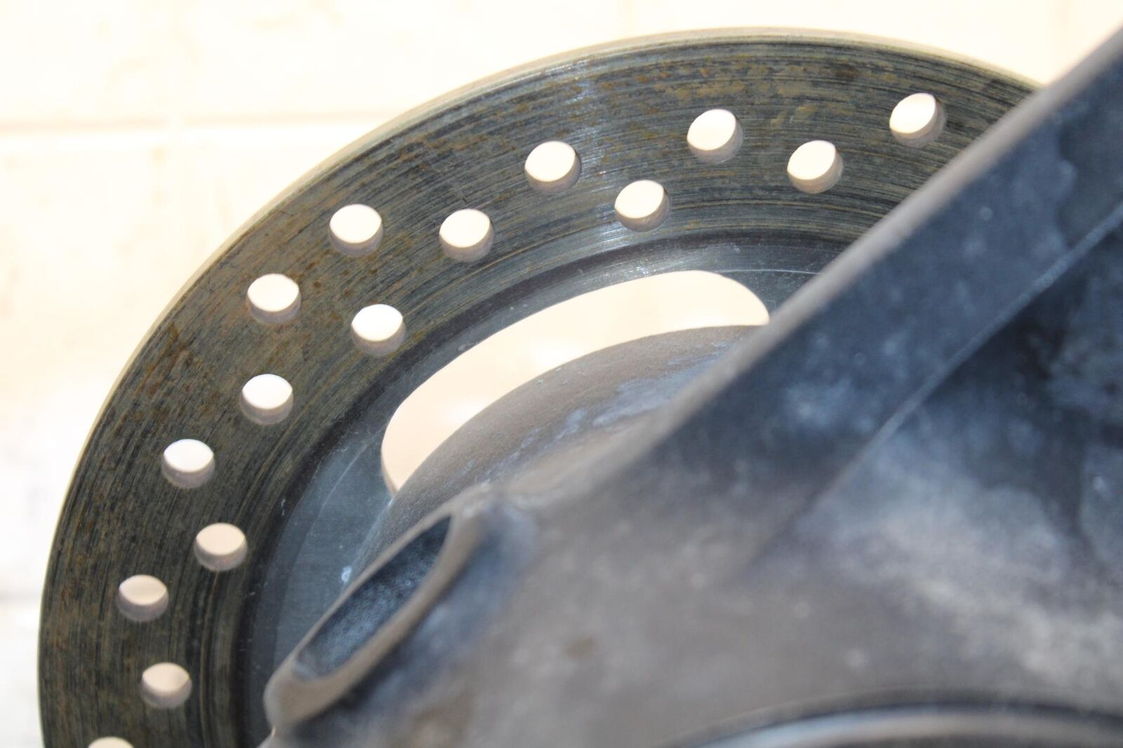 2000 Kawasaki Ninja ZX12R ZX1200A REAR ROTOR AND WHEEL RIMBRAKE DISC  BB565