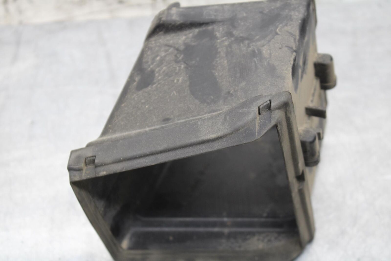 2006 Yamaha YZF R6 AIR  DUCT BB560