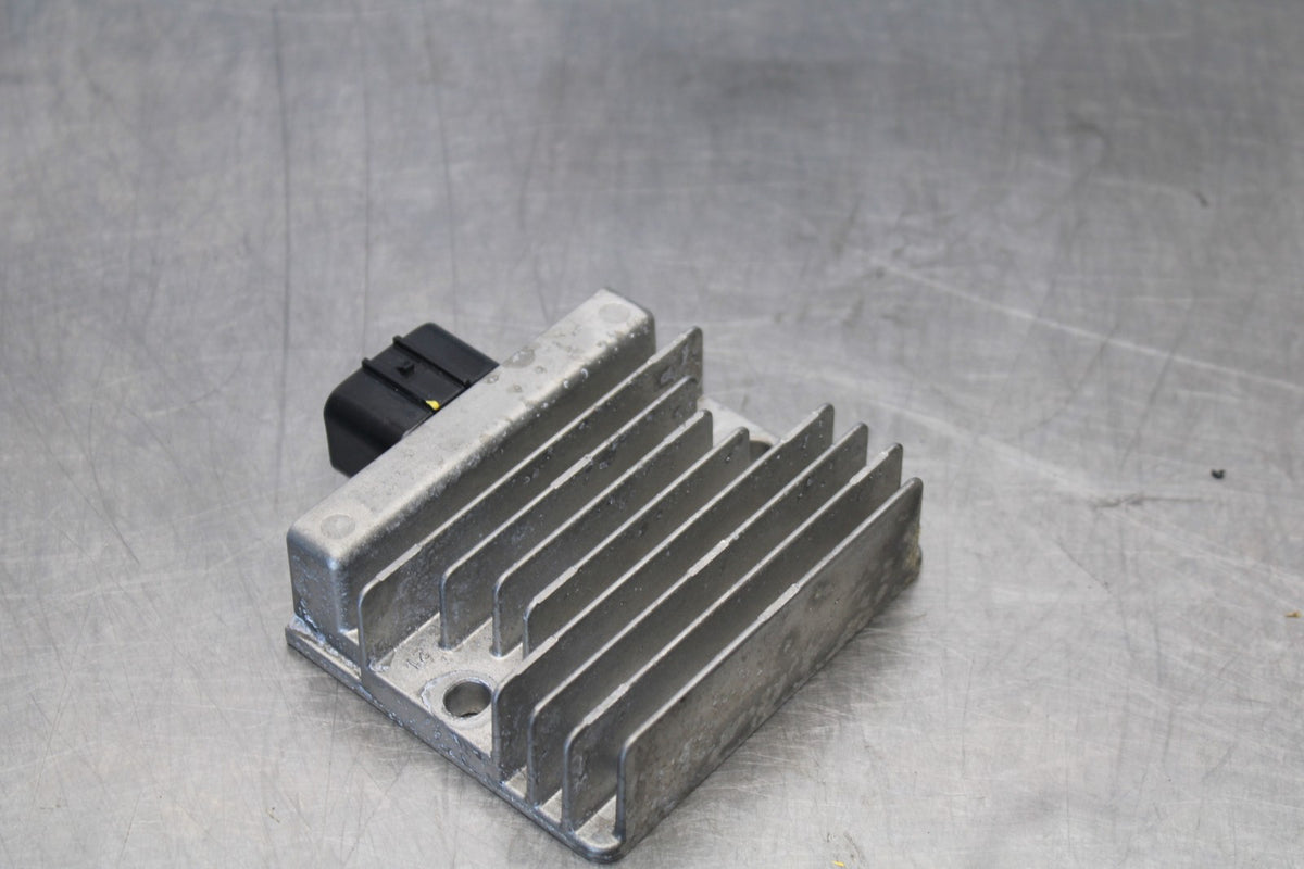 18-23 KAWASAKI NINJA 400 EX400 ABS RECTIFIER VOLTAGE REGULATOR BB192