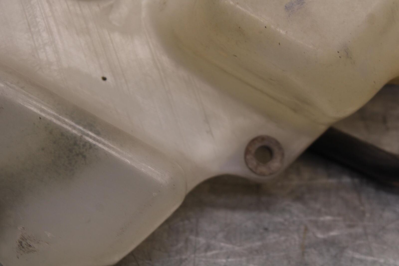 09-12 KAWASAKI NINJA ZX6R ZX600R COOLANT WATER TANK RESERVOIR 43078-0057  BB617