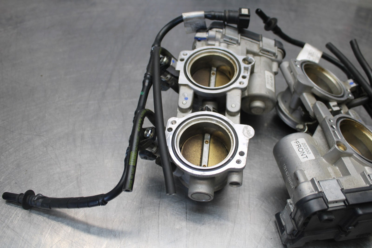 16 APRILIA TUONO V4 1100 MAIN FUEL INJECTORS / THROTTLE BODIES BB905