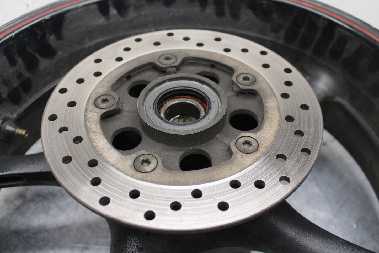 06 YAMAHA YZF R6 REAR WHEEL REAR RIM BB716