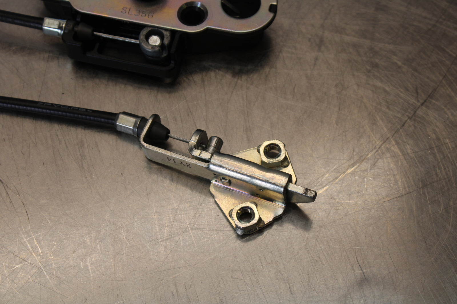 23-24 KAWASAKI NINJA ZX14R REAR PASSENGER SEAT LATCH LOCK ASSEMBLY BB169