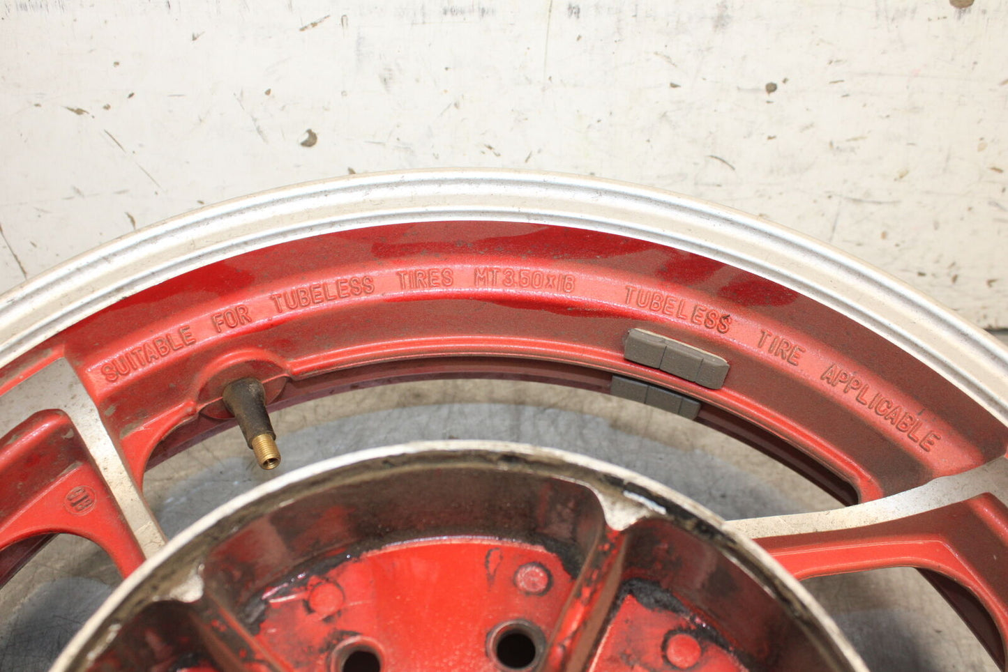 86-89 YAMAHA FJ1200 REAR WHEEL BACK RIM BB28