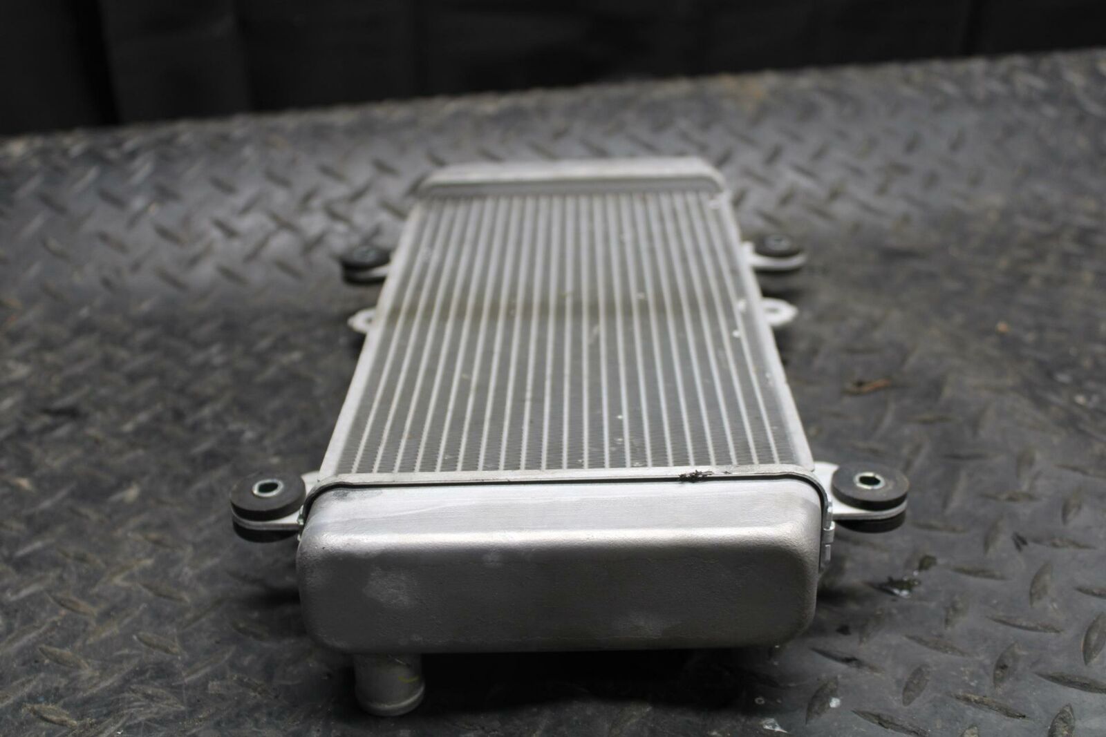 17 KAWASAKI NINJA 300  RADIATOR MOTOR COOLER COOLING RADIATER 14075-1061  BB215