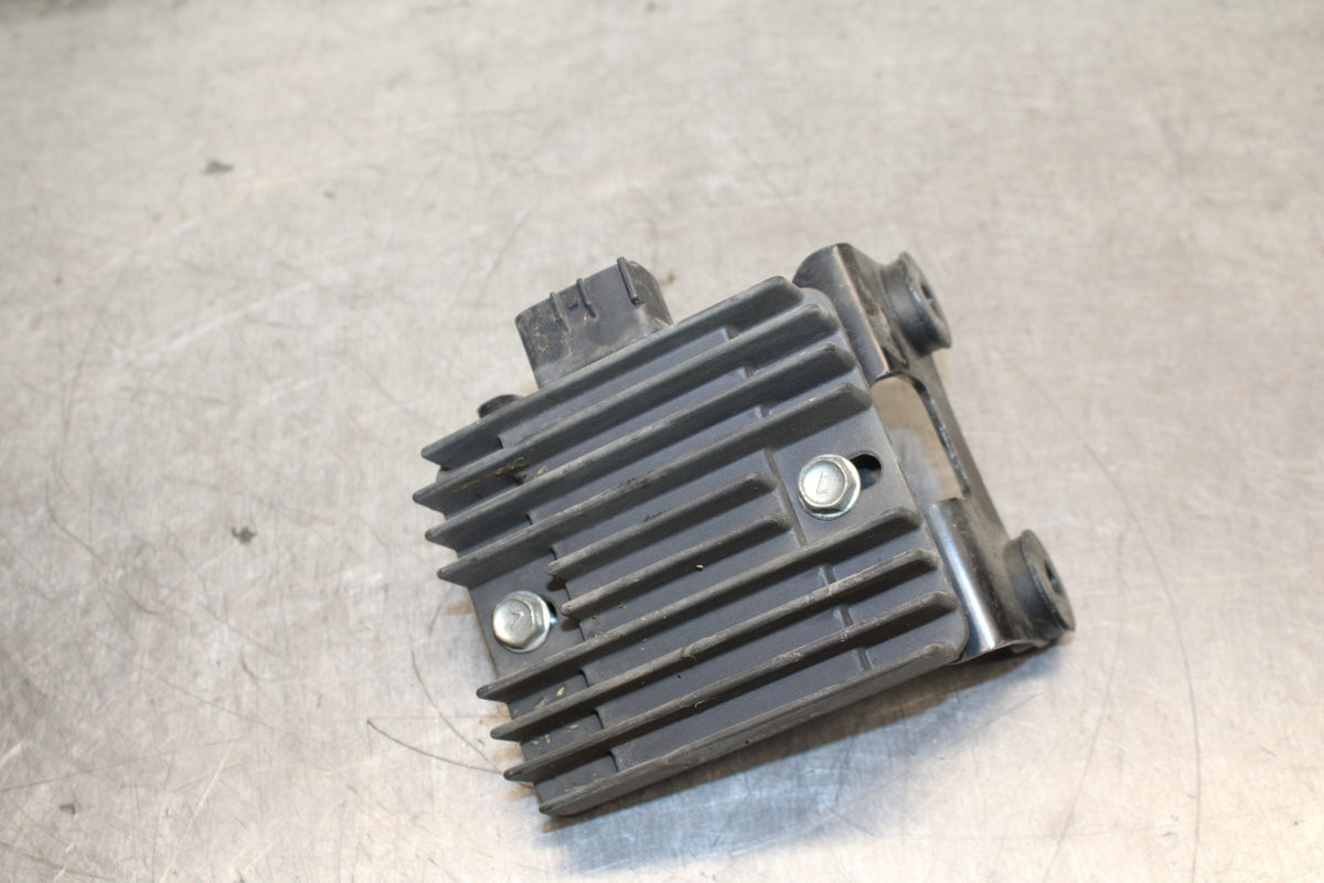 14-15 KAWASAKI NINJA 650 EX650F ABS RECTIFIER VOLTAGE REGULATOR BB741