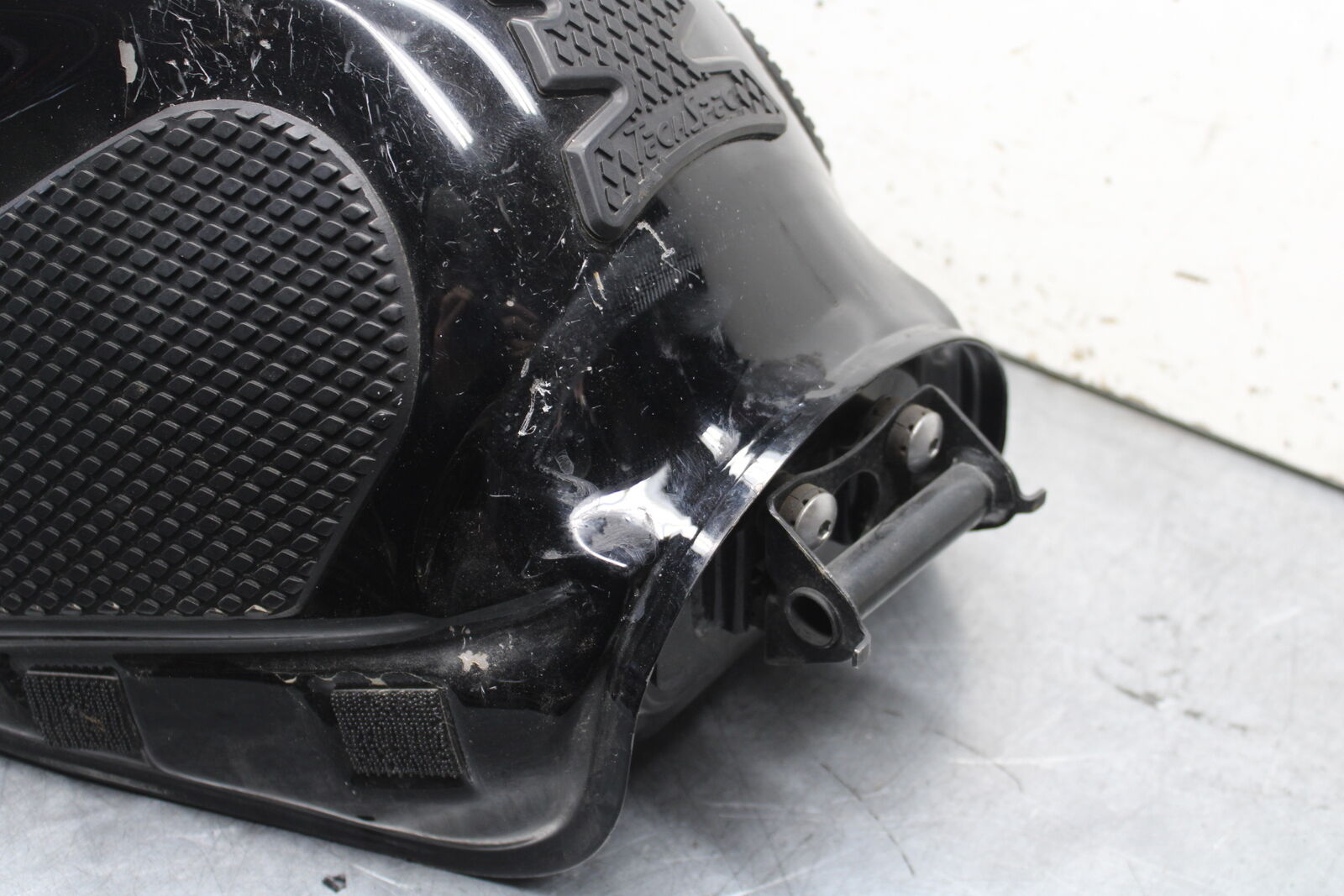 11-24 SUZUKI GSXR750 GAS TANK FUEL CELL PETROL RESERVOIR BB714