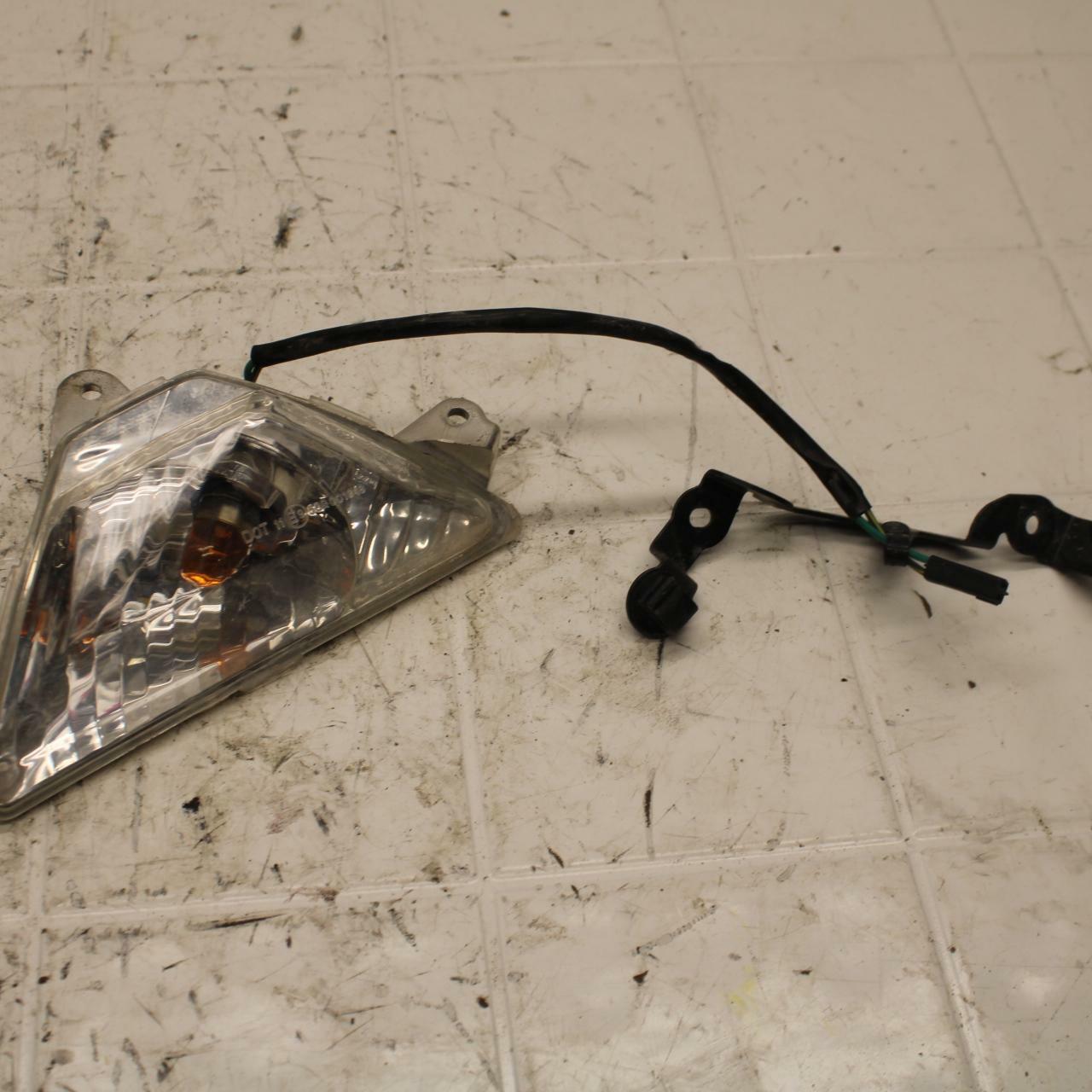 19-20 KAWASAKI NINJA ZX6R ZX636 LEFT REAR TURN SIGNAL LIGHT INDICATOR BB407