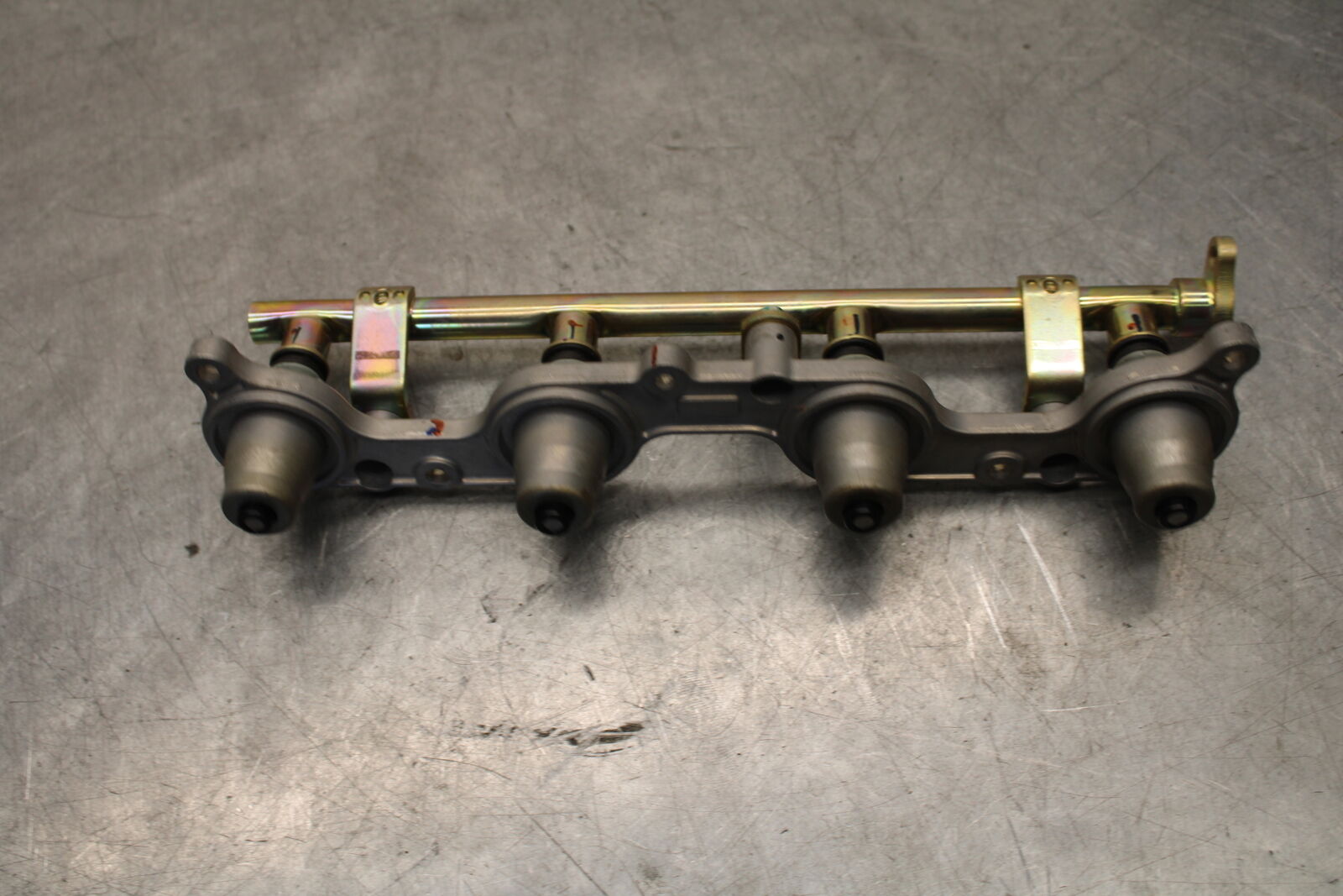 05-06 HONDA CBR600RR FUEL INJECTOR AIRBOX  BB655