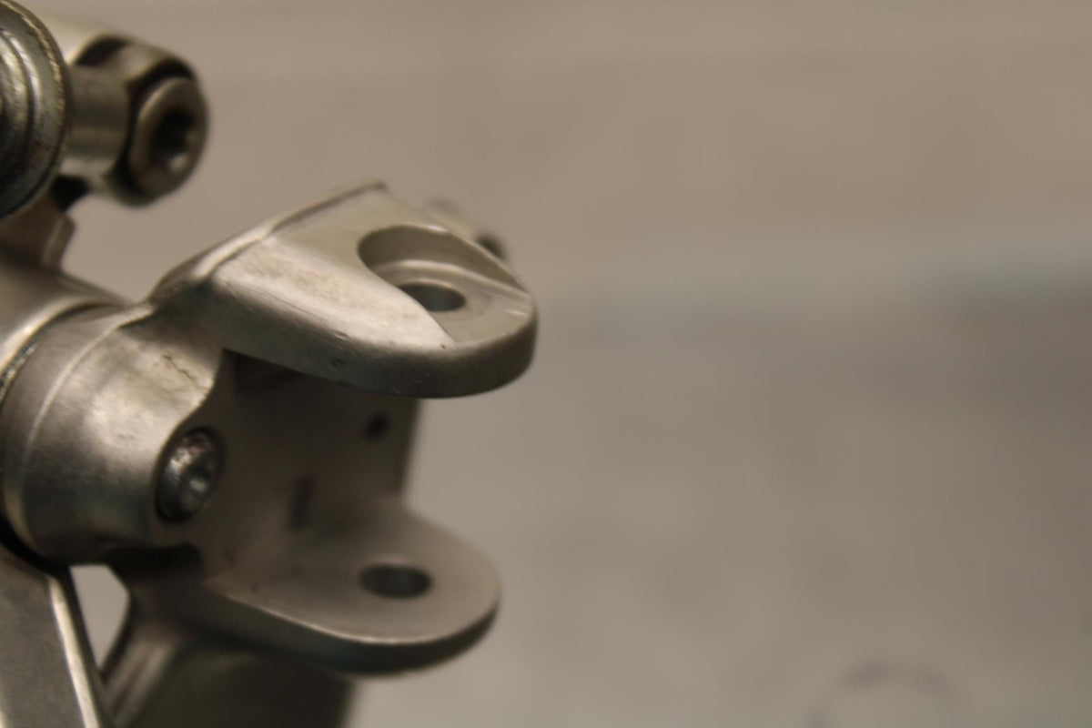 2013 Ducati 1199 Panigale RIGHT REARSET REAR SET DRIVER FOOT PEG REST STOP BB581