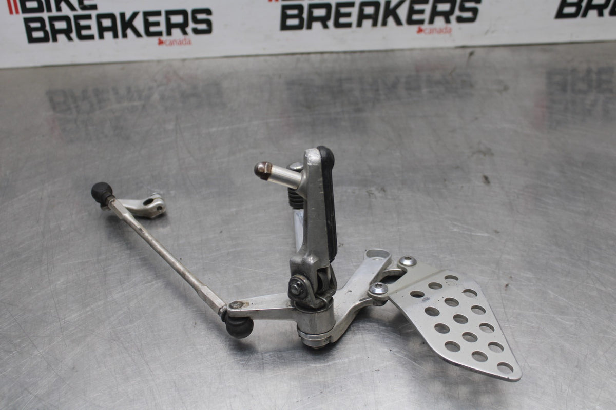 00-01 HONDA CBR929RR LEFT REARSET REAR SET FOOT PEG W SHIFTER BB925