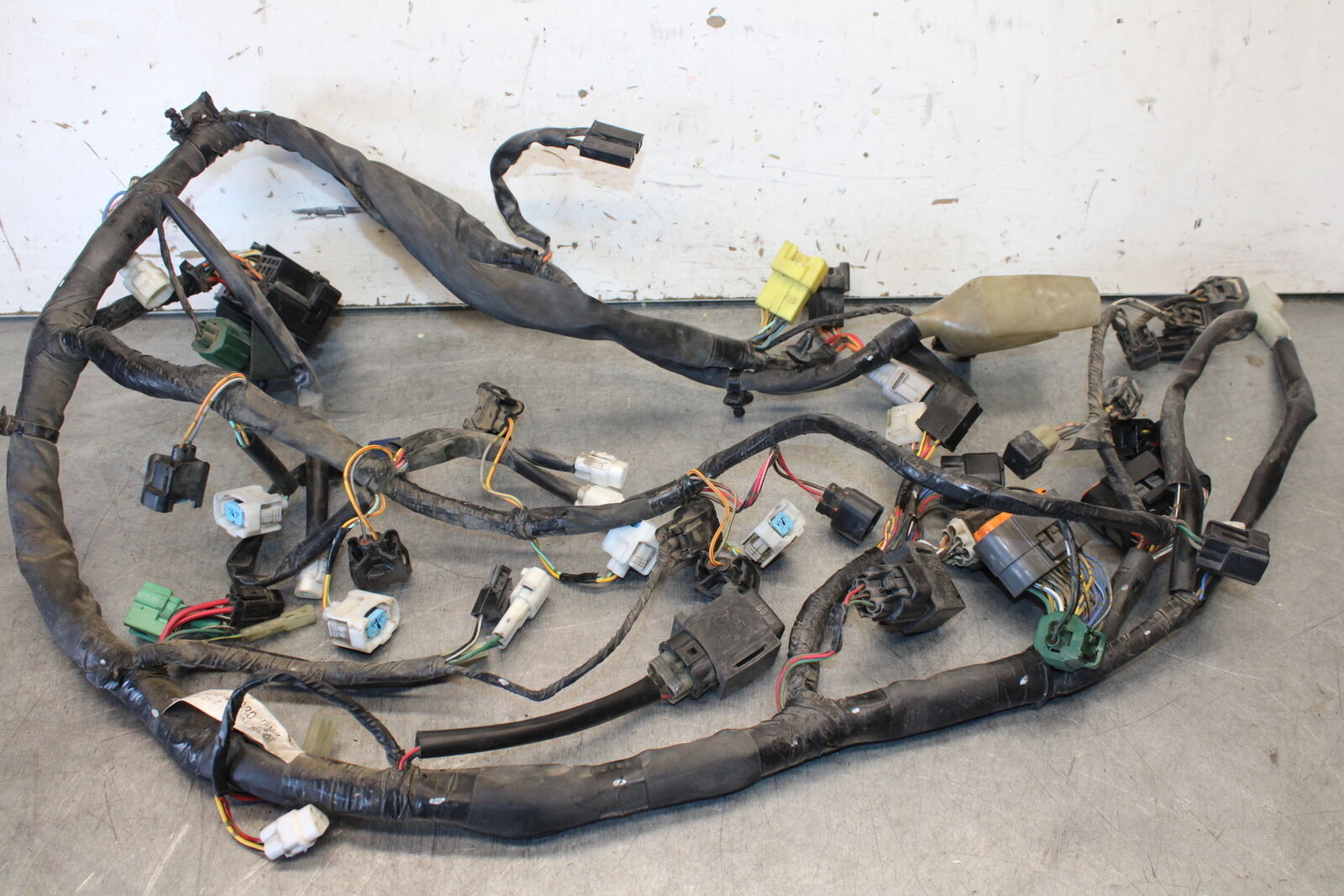 05-06 SUZUKI GSXR1000 MAIN ENGINE WIRING HARNESS WIRE LOOM 36610-41G30 BB663