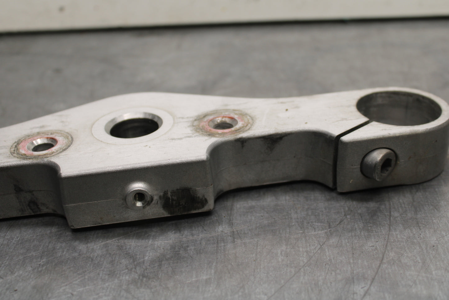 03-08 KAWASAKI VULCAN 1600 FORKS UPPER TRIPLE TREE CLAMP BB754