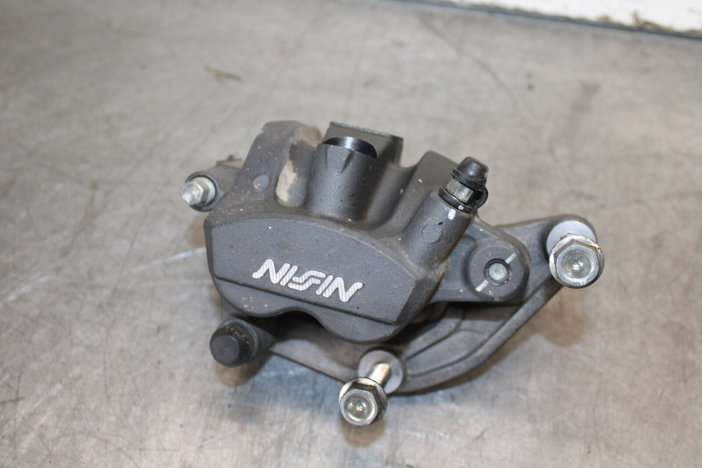 13-15 HONDA CBR500R RIGHT FRONT BRAKE CALIPER 45250-MGZ-J01 BB704