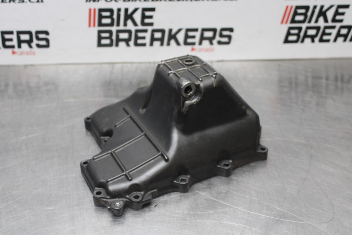08-09 HONDA CBR1000RR ENGINE MOTOR BOTTOM OIL PAN COVER BB128
