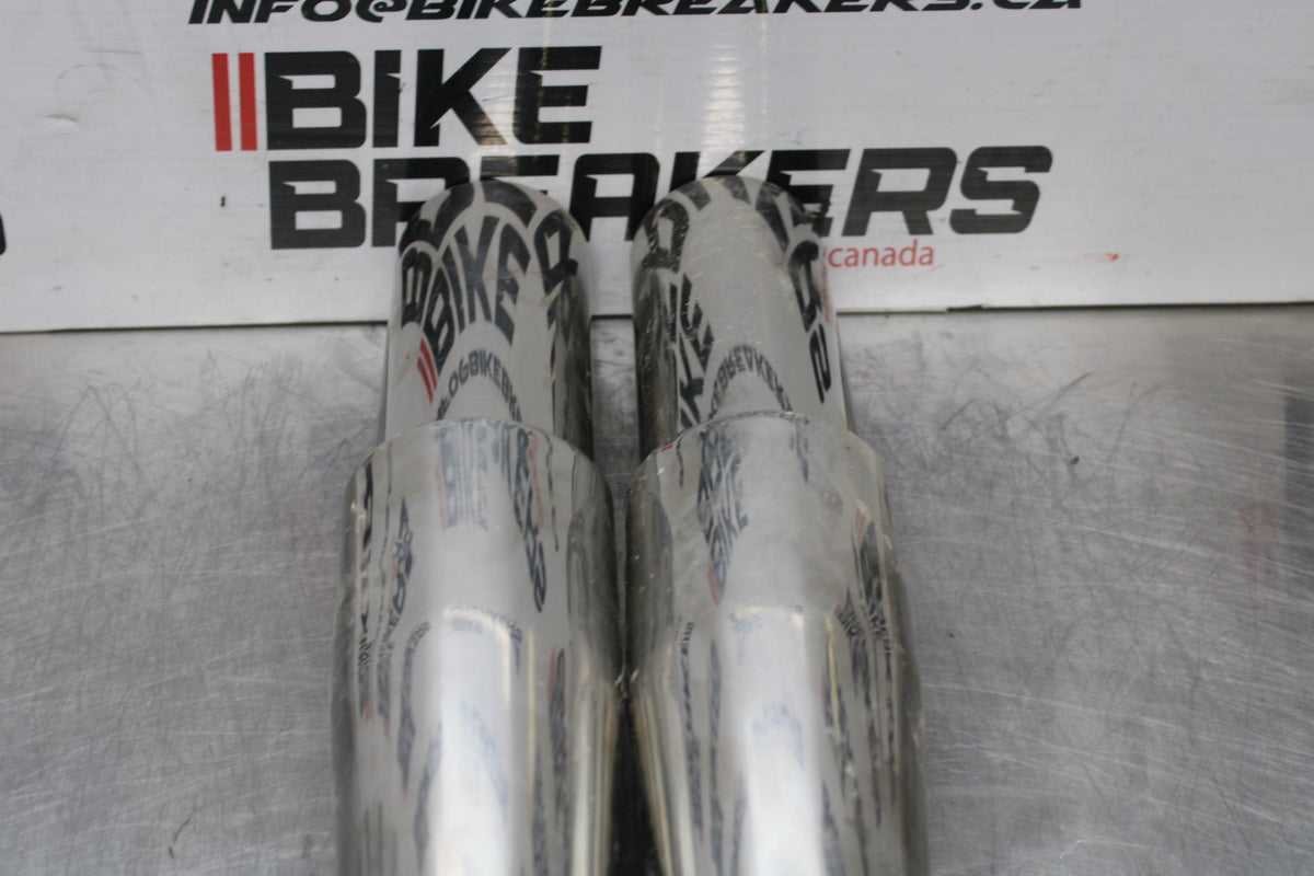 15 SUZUKI BOULEVARD C50 FRONT FORK COVER TOP GUARD SHIELD COWL  BB775