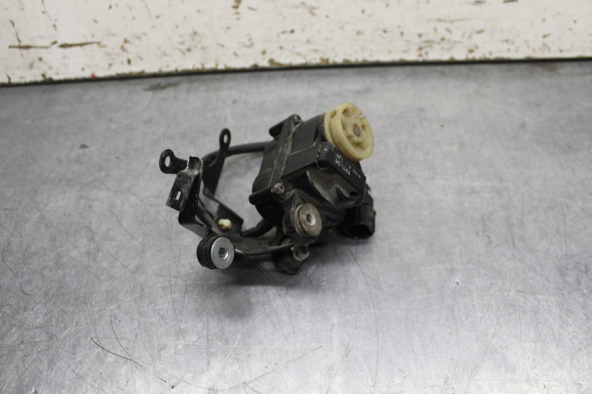 12-16 HONDA CBR1000RR EXHAUST VALVE SERVO MOTOR BB114