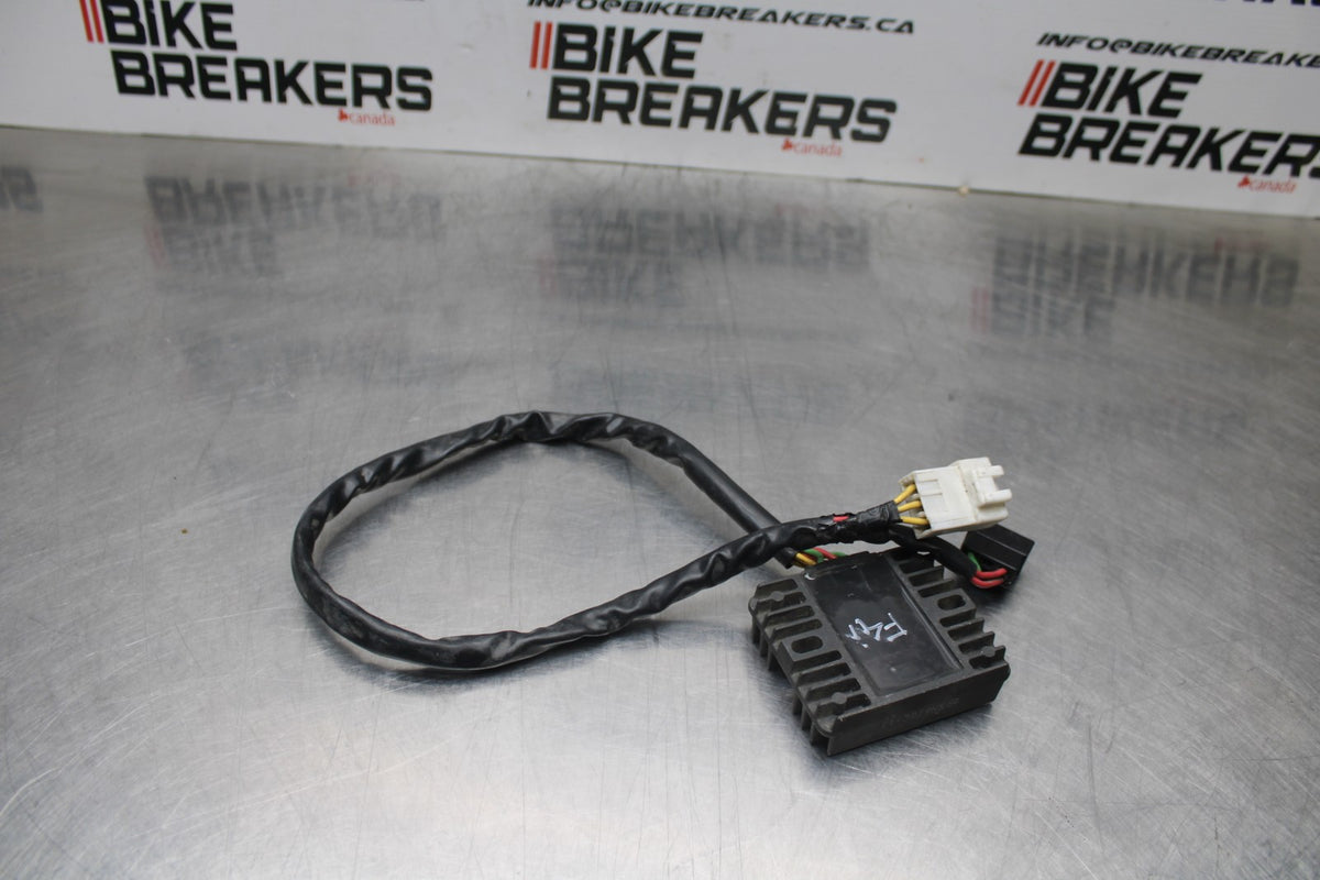 01-06 HONDA CBR600F4I RECTIFIER VOLTAGE REGULATOR BB778