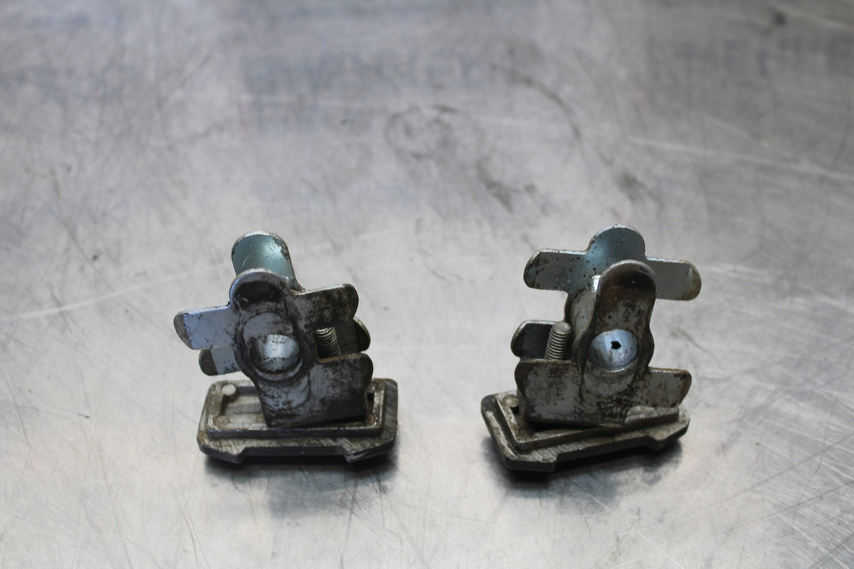 00 SUZUKI SV650 SWINGARM CHAIN TENSIONER ADJUSTMENT BRACKETS  BB156