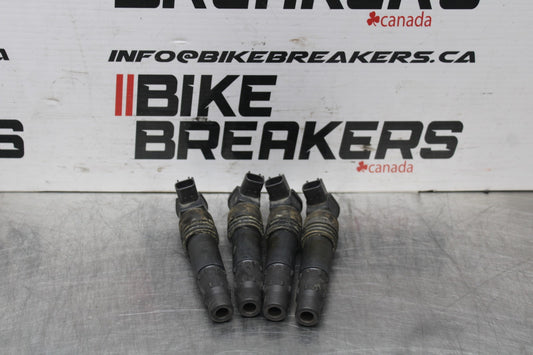 00 SUZUKI GSXR750 IGNITION COILS COIL SPARK PLUG CAPS BB820