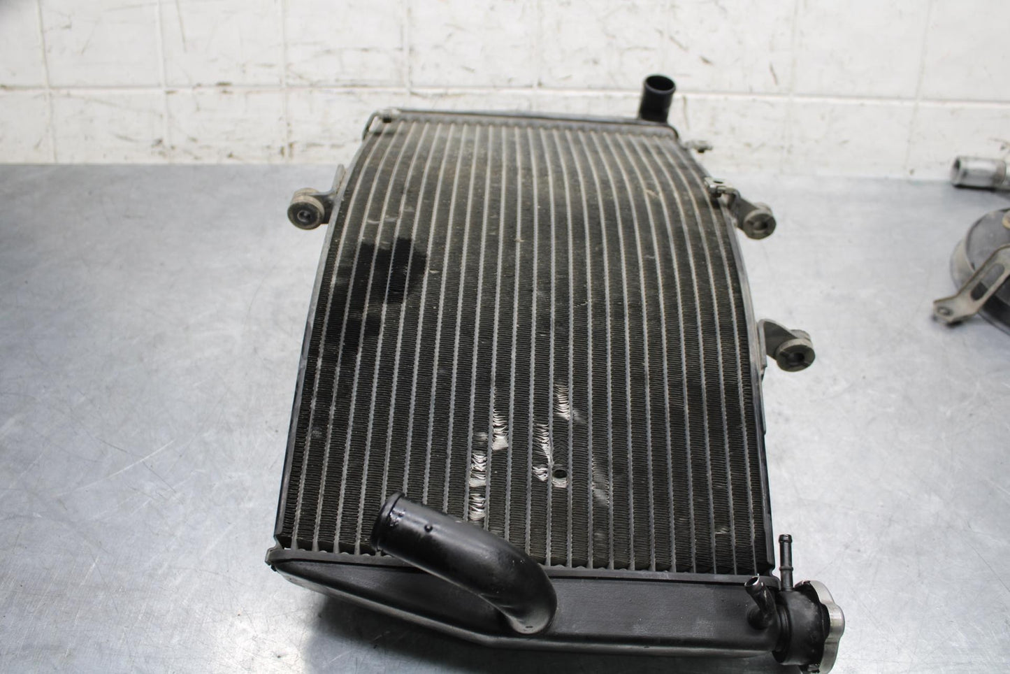 2005 Honda CBR600RR ENGINE RADIATOR MOTOR COOLING RADIATER 19010-MEE-D01 BB564