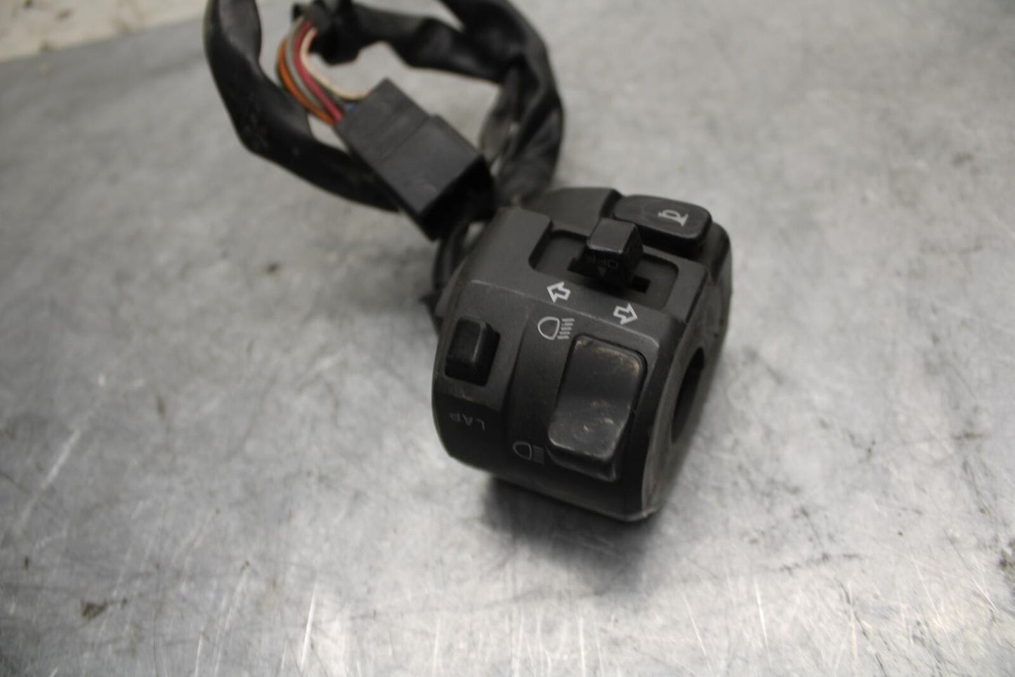 2004 Kawasaki Ninja ZX6RR ZX600M LEFT CLIP ON HANDLE HORN SIGNALS SWITCH BB43