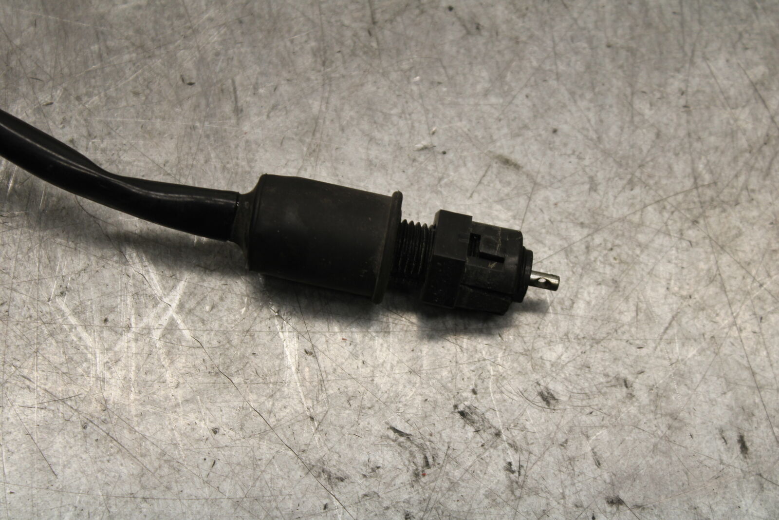 13-18 KAWASAKI NINJA ZX6R REAR BACK BRAKE SENSOR BB666