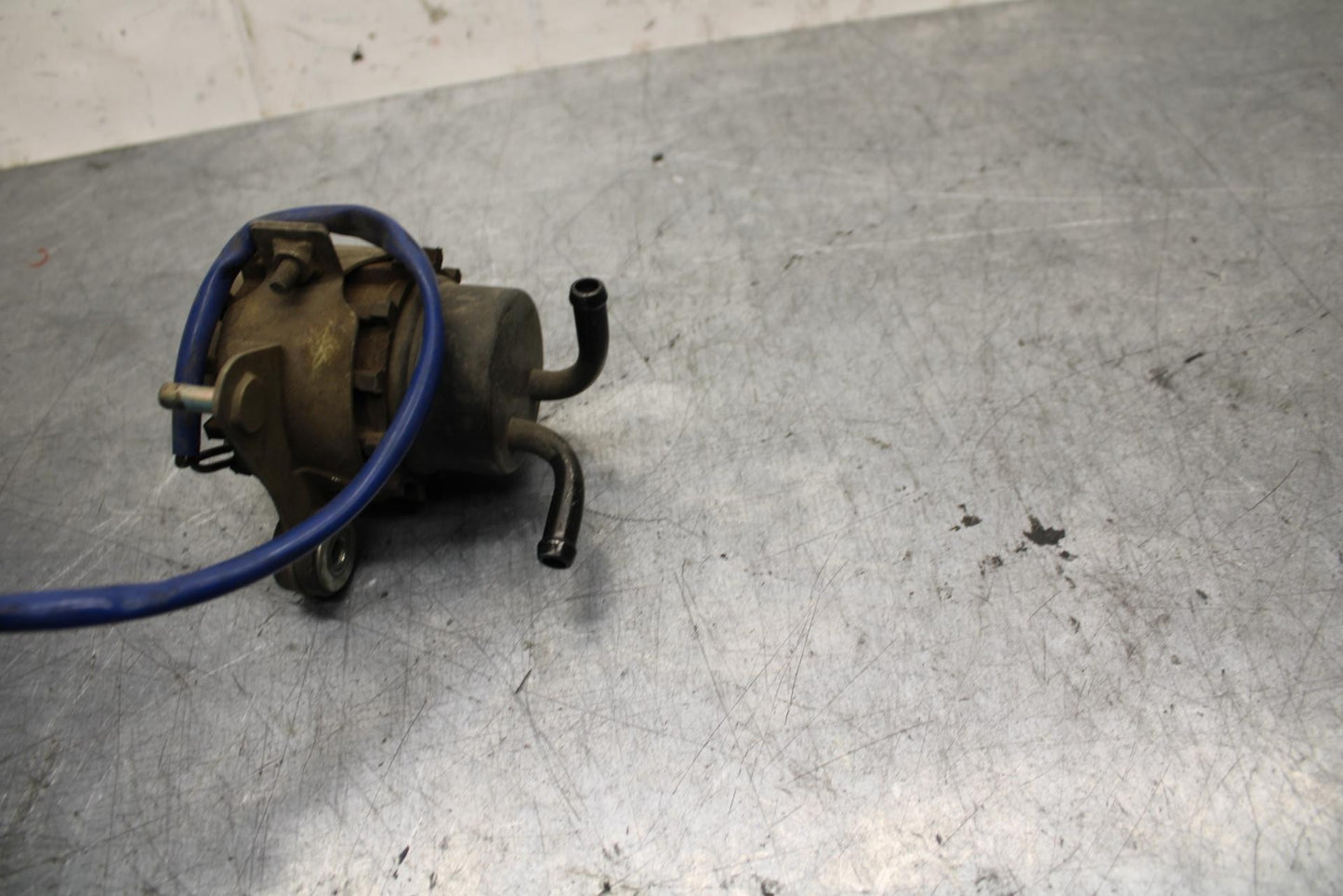 89-90 YAMAHA FZR600 FUEL PUMP GAS PETROL SENDER UNIT BB76