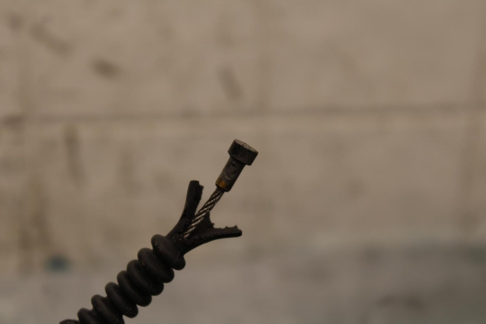 2000 Kawasaki Ninja ZX12R ZX1200A CLUTCH CABLE LINE 54011-1398 BB565