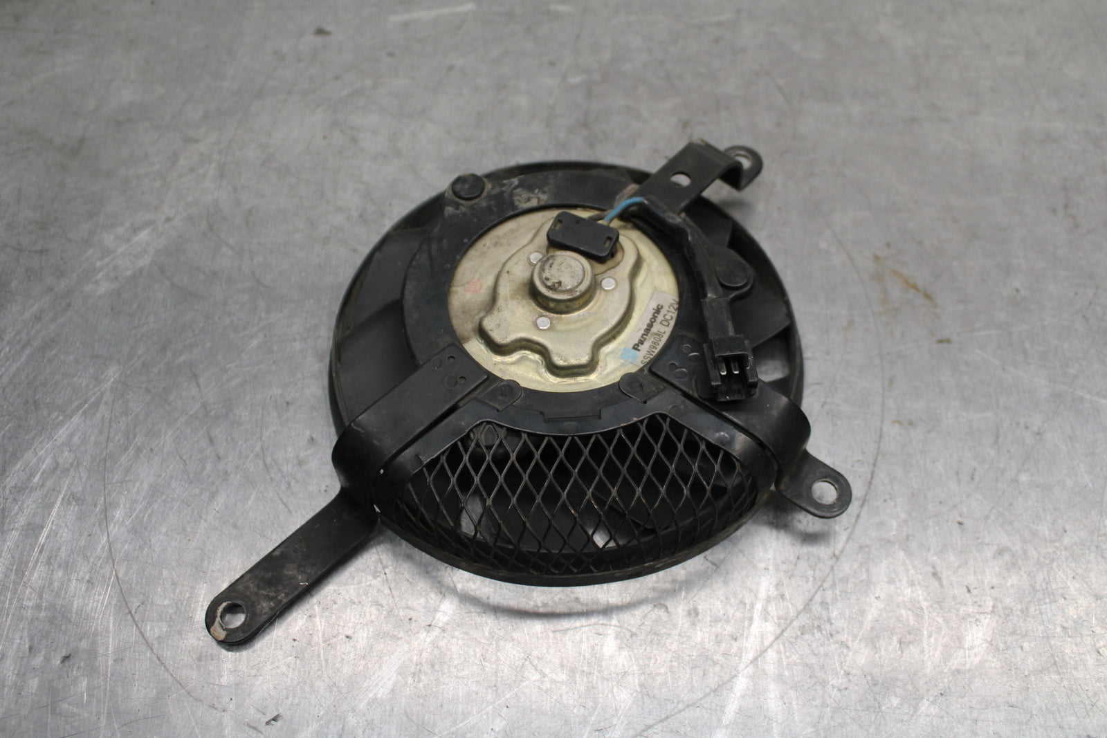 08-10 SUZUKI GSXR 600 ENGINE RADIATOR COOLING FAN BB116