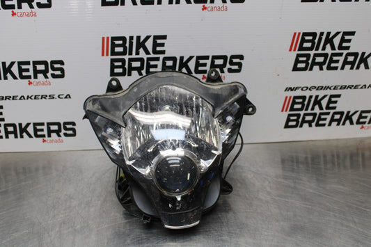06-07 SUZUKI GSXR 600 FRONT HEADLIGHT HEAD LIGHT LAMP BB178