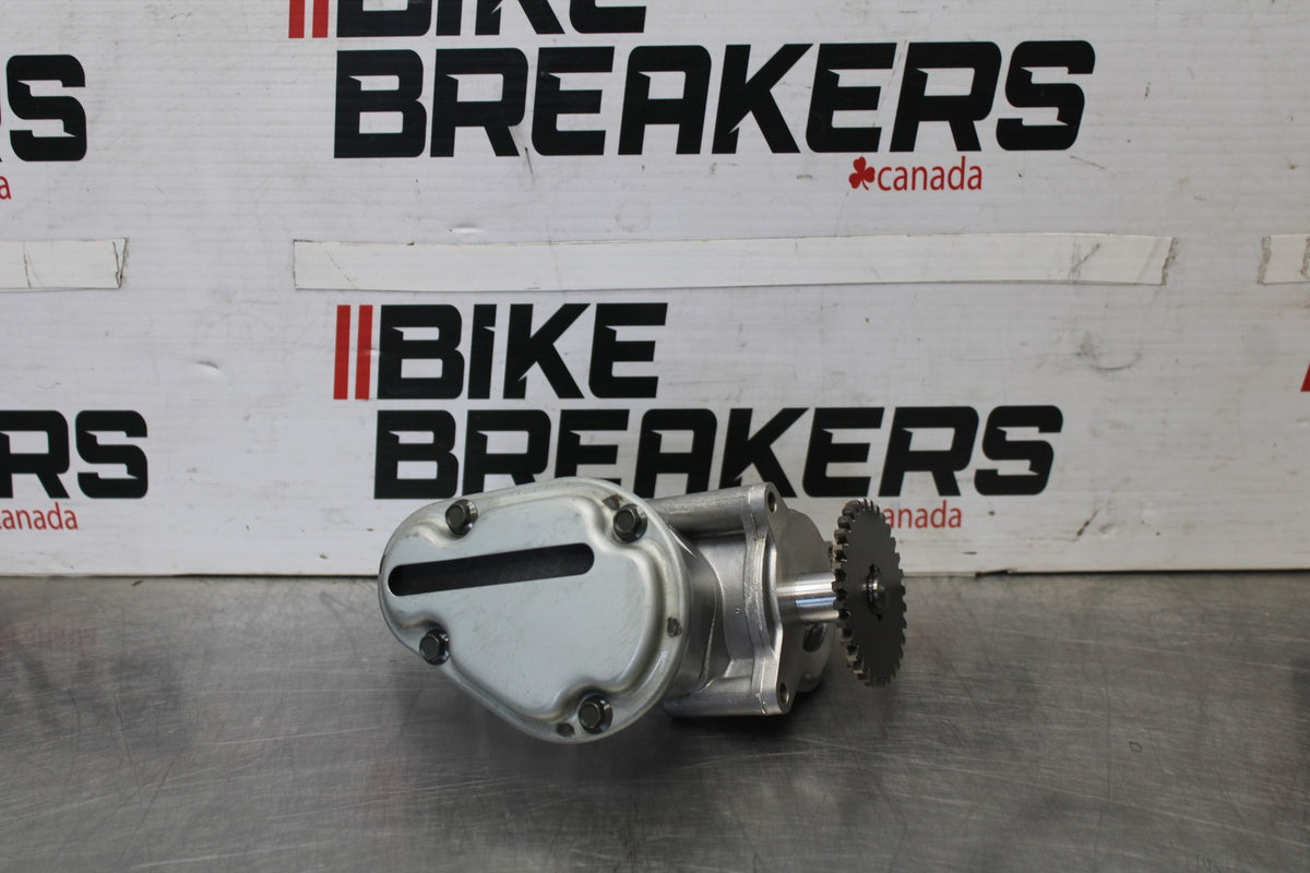 05-09 SUZUKI BOULEVARD C90 ENGINE MOTOR OIL PUMP BB918
