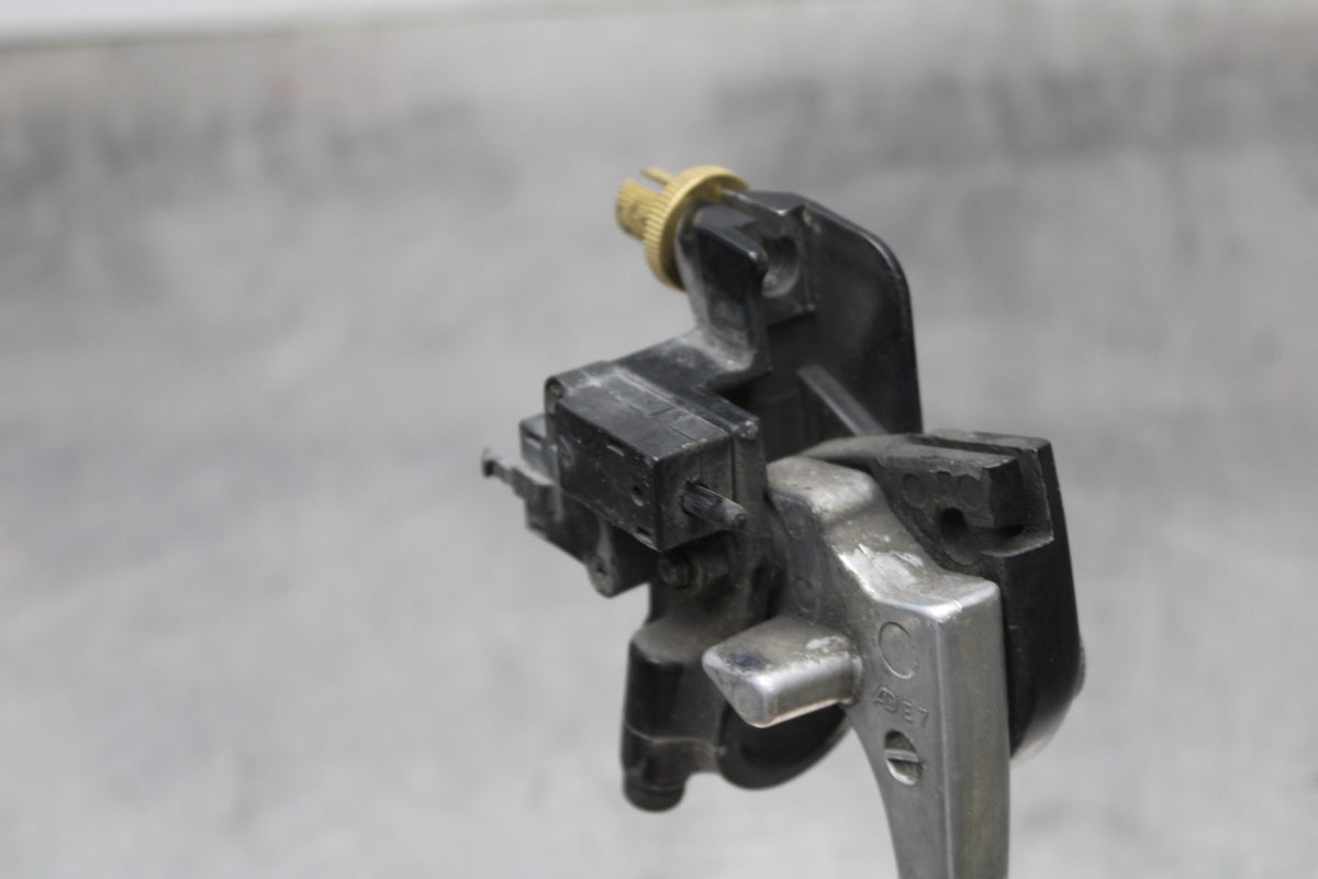 98 KAWASAKI NINJA ZX6 CLUTCH PERCH MOUNT WITH LEVER  BB870