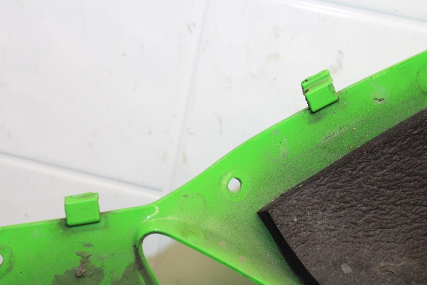 2011 Kawasaki Ninja ZX6R ZX600R LOWER BOTTOM BELLY FAIRING COWL BB587