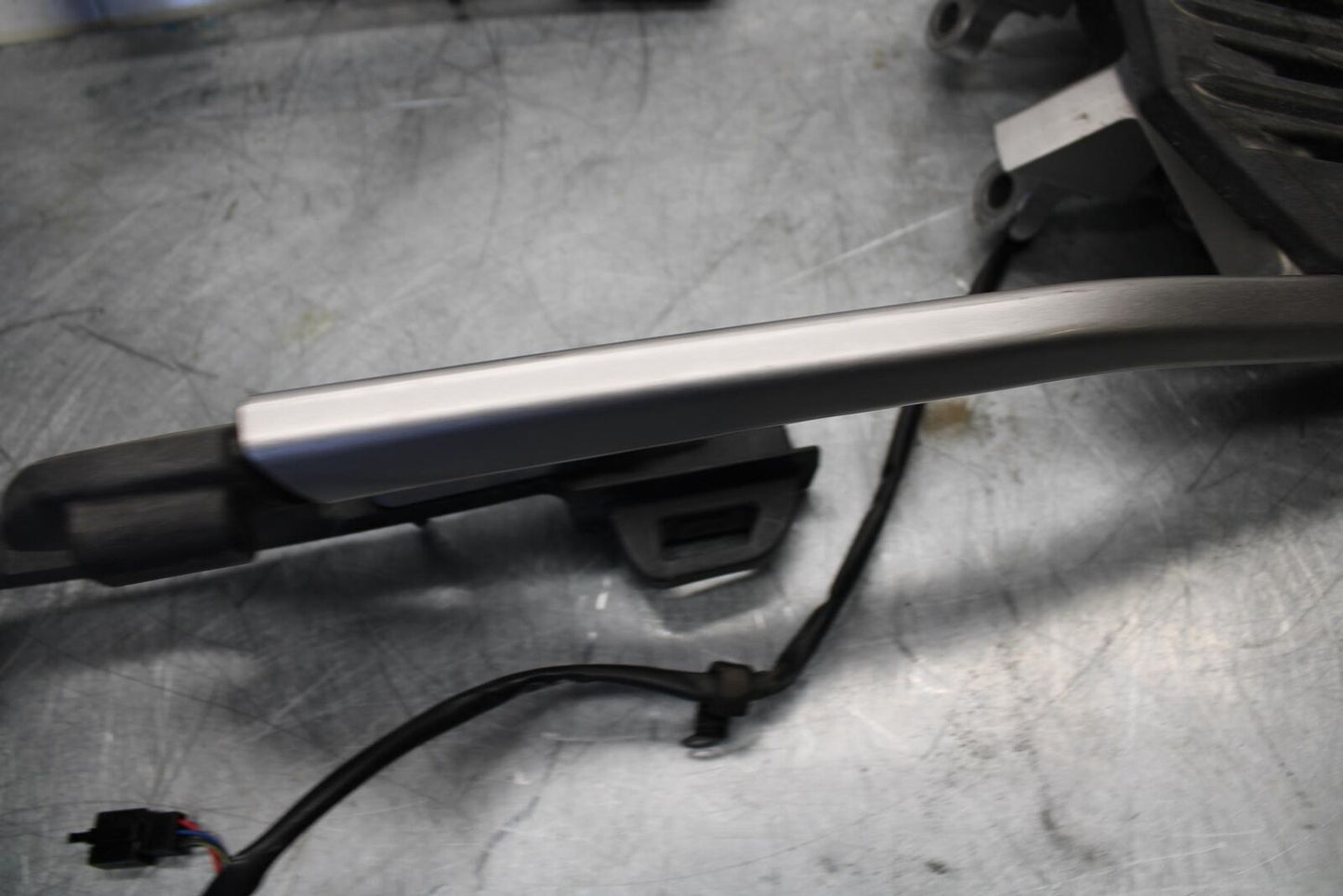 07-08 KAWASAKI CONCOURS 1400 ABS REAR RACK BACK GRAB BB449