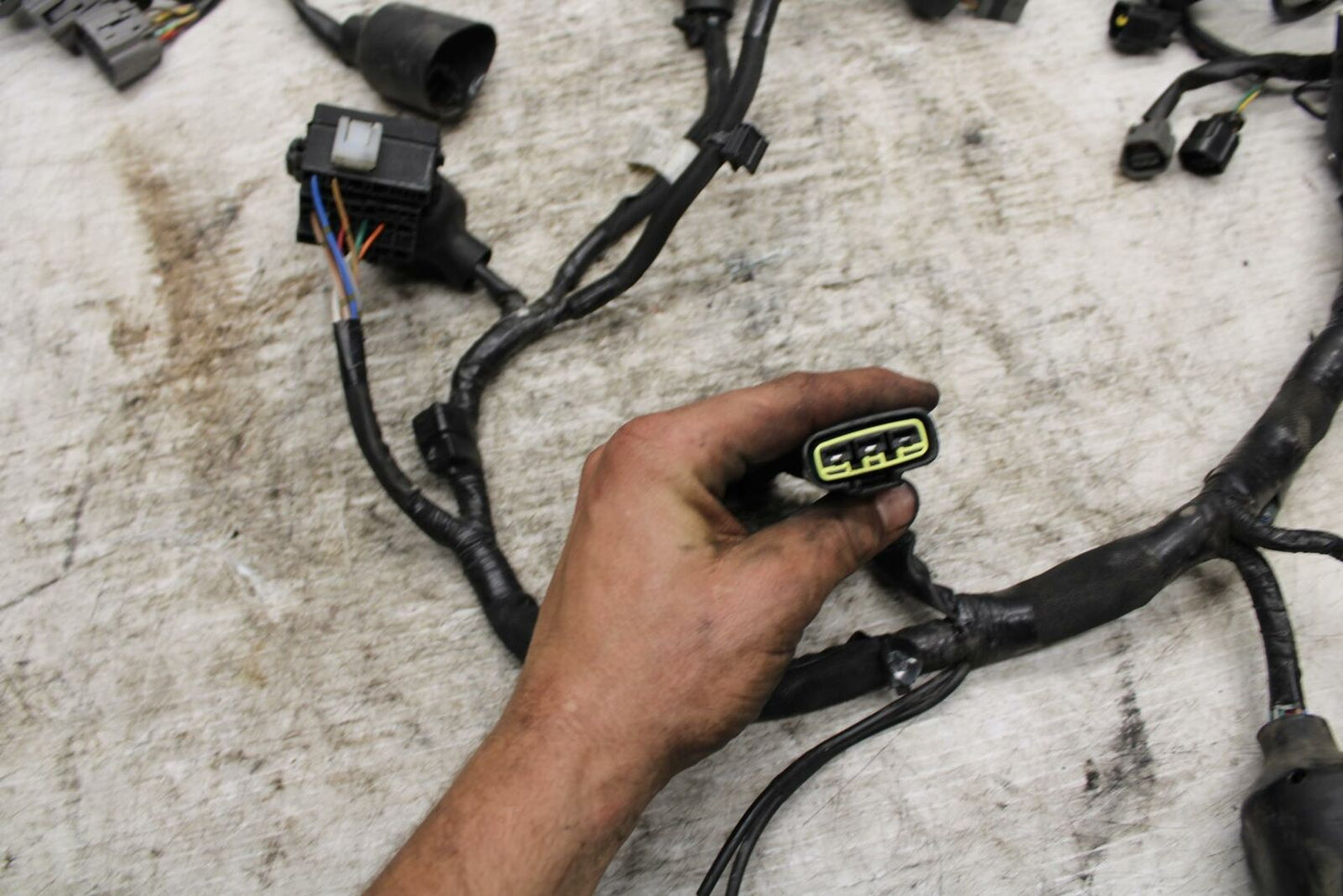 13-18 KAWASAKI NINJA ZX6R MAIN  WIRING HARNESS MOTOR WIRE LOOM 26031-1548  BB311