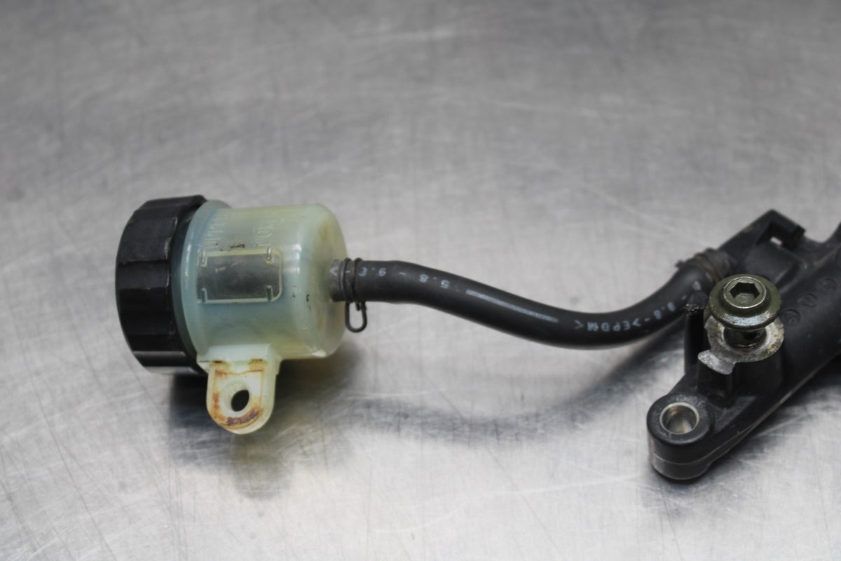 05 YAMAHA YZF R6 REAR BACK BRAKE MASTER CYLINDER W RESERVOIR BB814