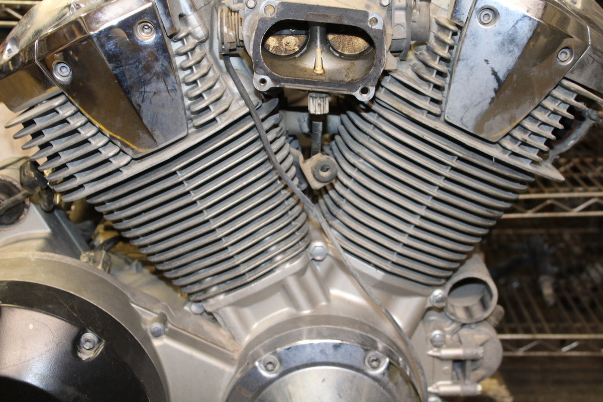 02-04 HONDA VTX1800S ENGINE MOTOR BB712