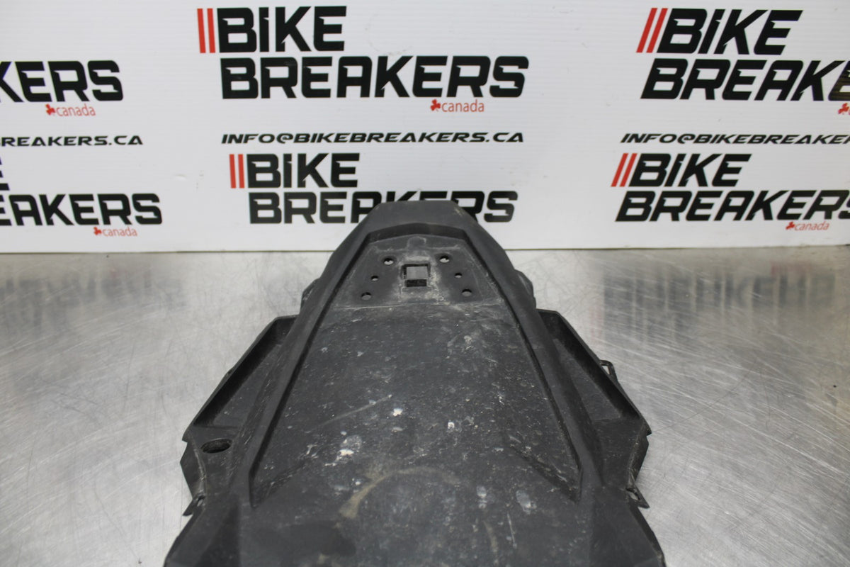 13-17 KAWASAKI NINJA 300 EX300 REAR TAIL UNDERTAIL BATTERY TRAY PLASTIC BB187