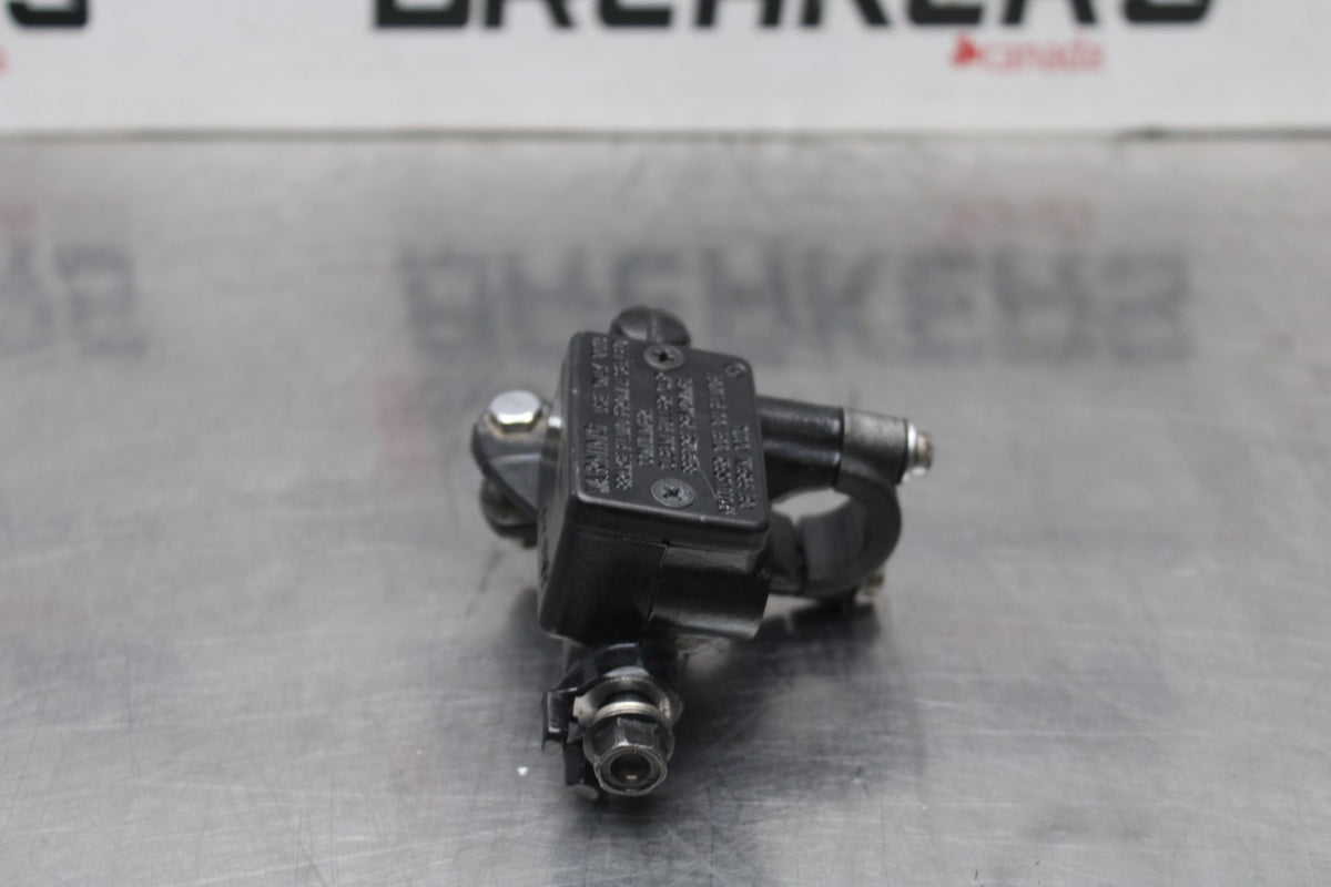 13-15 HONDA CBR500R FRONT BRAKE MASTER CYLINDER BB834
